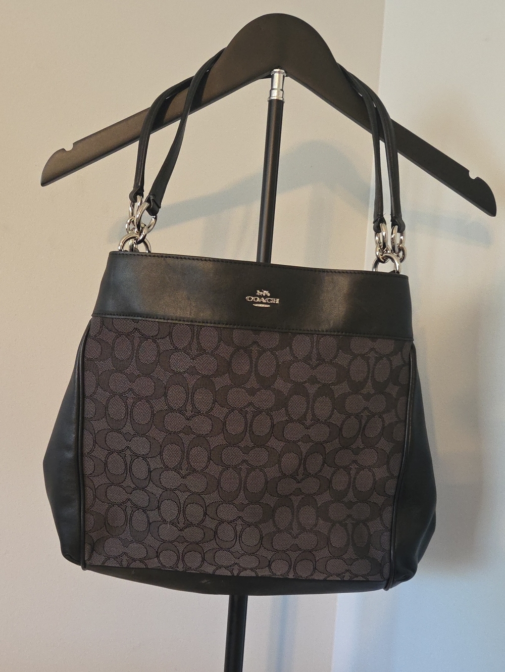 Coach Black Signature Shoulder Tote